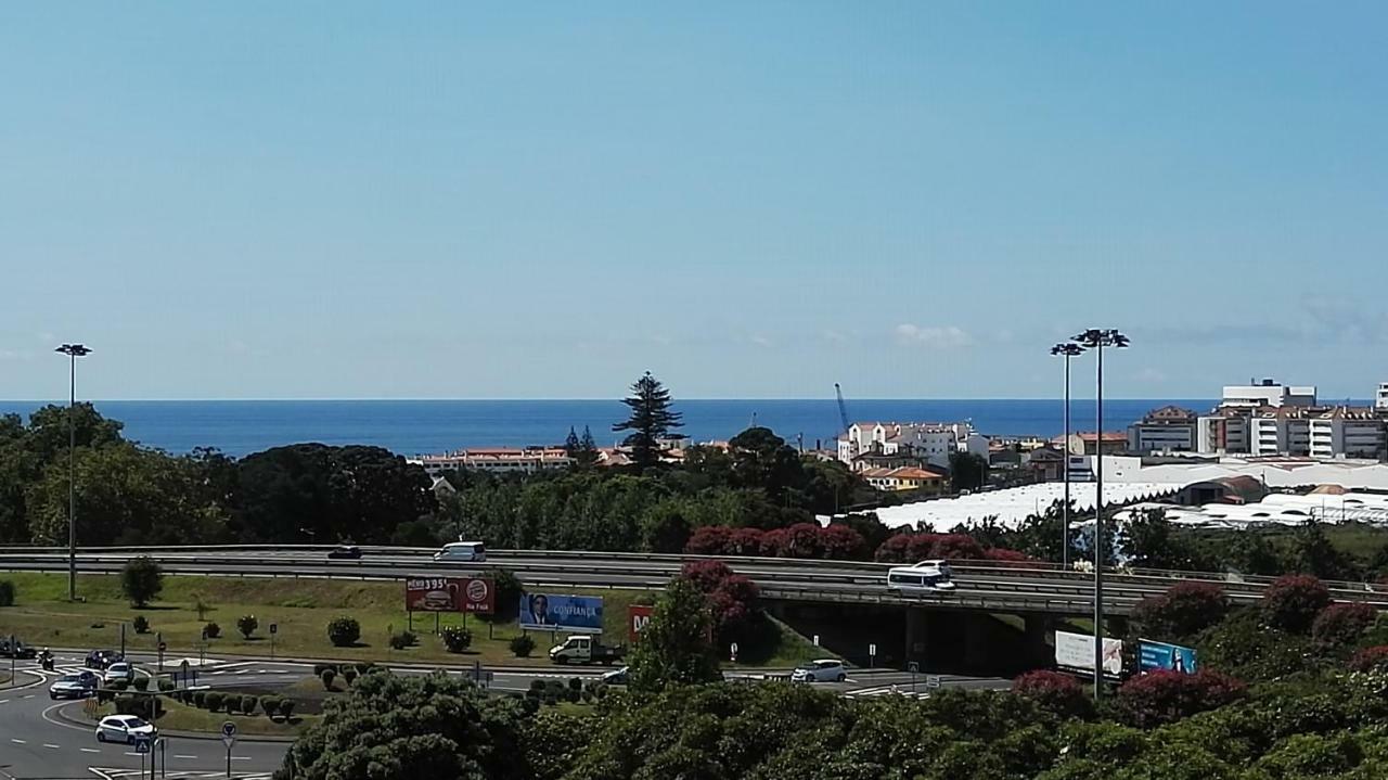 Green & Blue 3 Bedrooms Ponta Delgada المظهر الخارجي الصورة