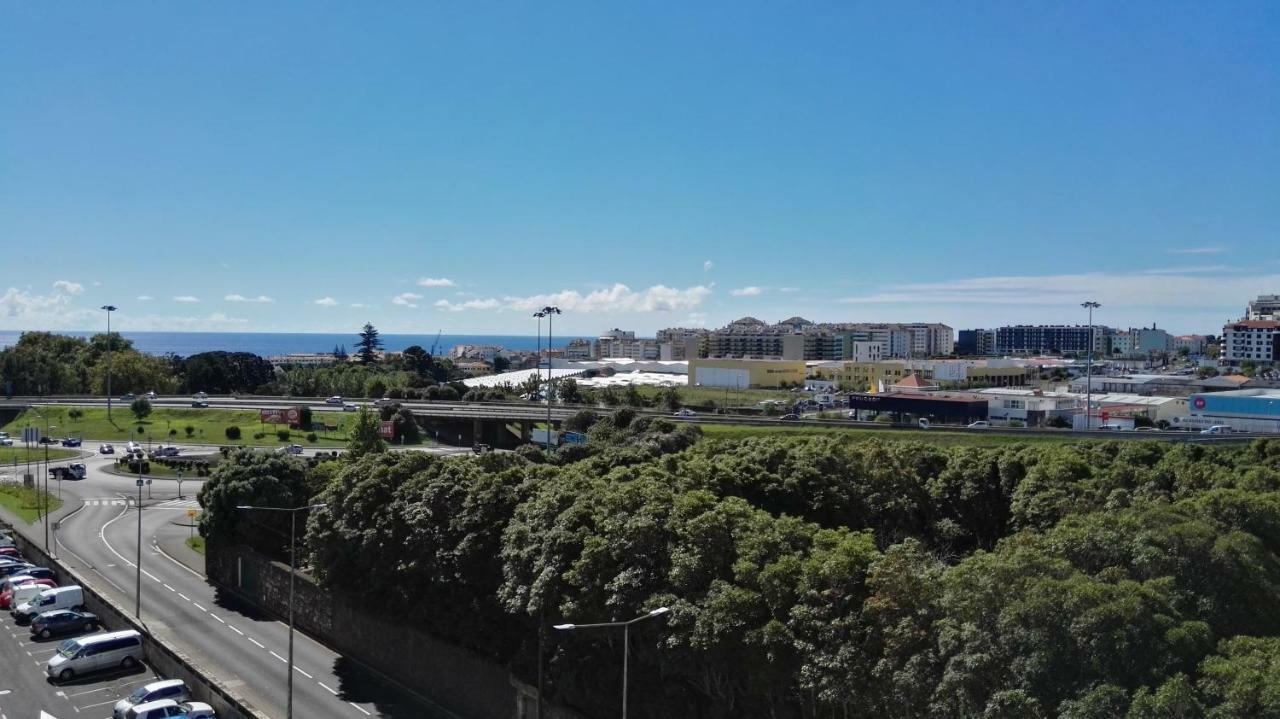 Green & Blue 3 Bedrooms Ponta Delgada المظهر الخارجي الصورة